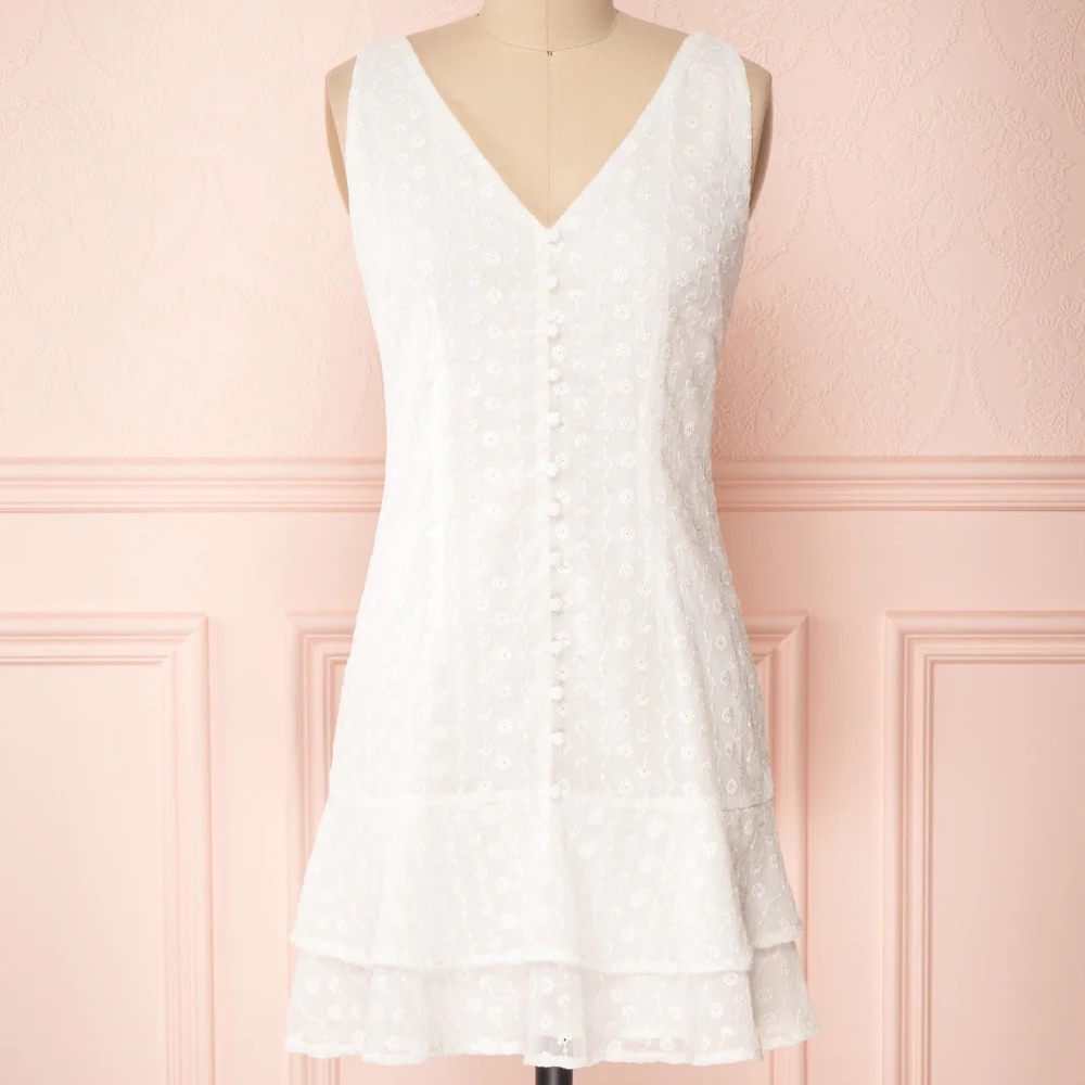 SOLD Elegant White Sleeveless Dress